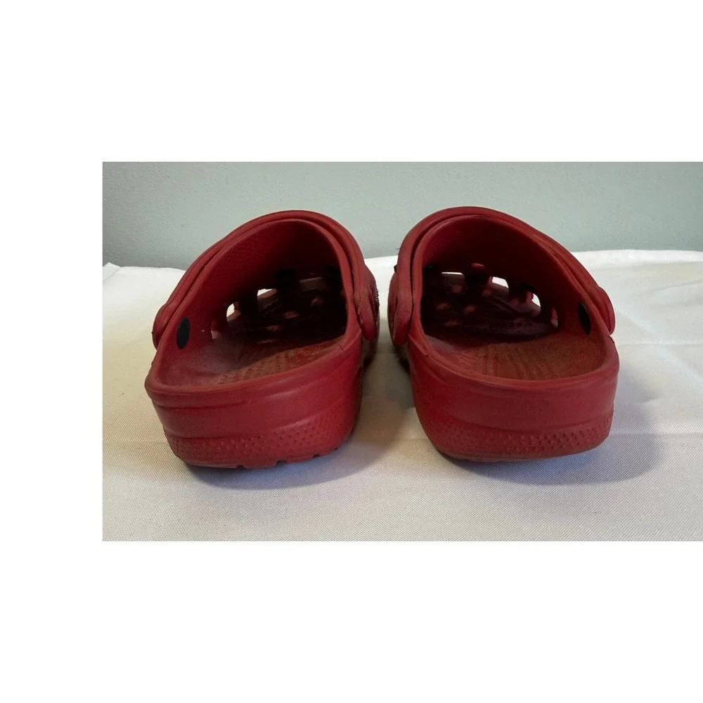 Crocs Classic Clogs Red W/ Jibbitz Mens 6 Womens 8 Slip On Casual